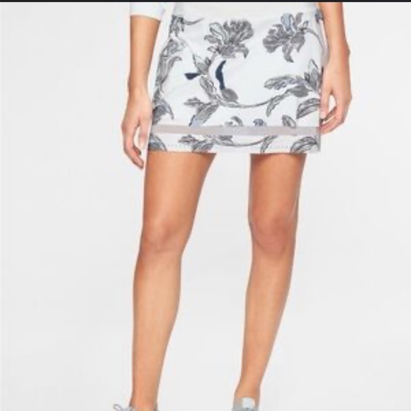 Athleta Pants - Athleta Gray Skorts Lightweight Athletic Wear